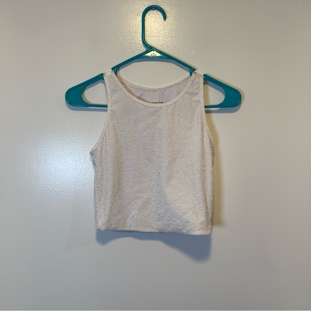 ZYIA White Textured Tank Top size small